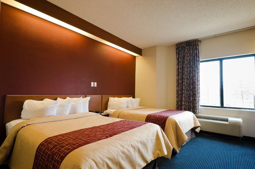 Chesapeake Inn And Suites Lexington Park Patuxent River Naval Air Station カリフォルニア エクステリア 写真