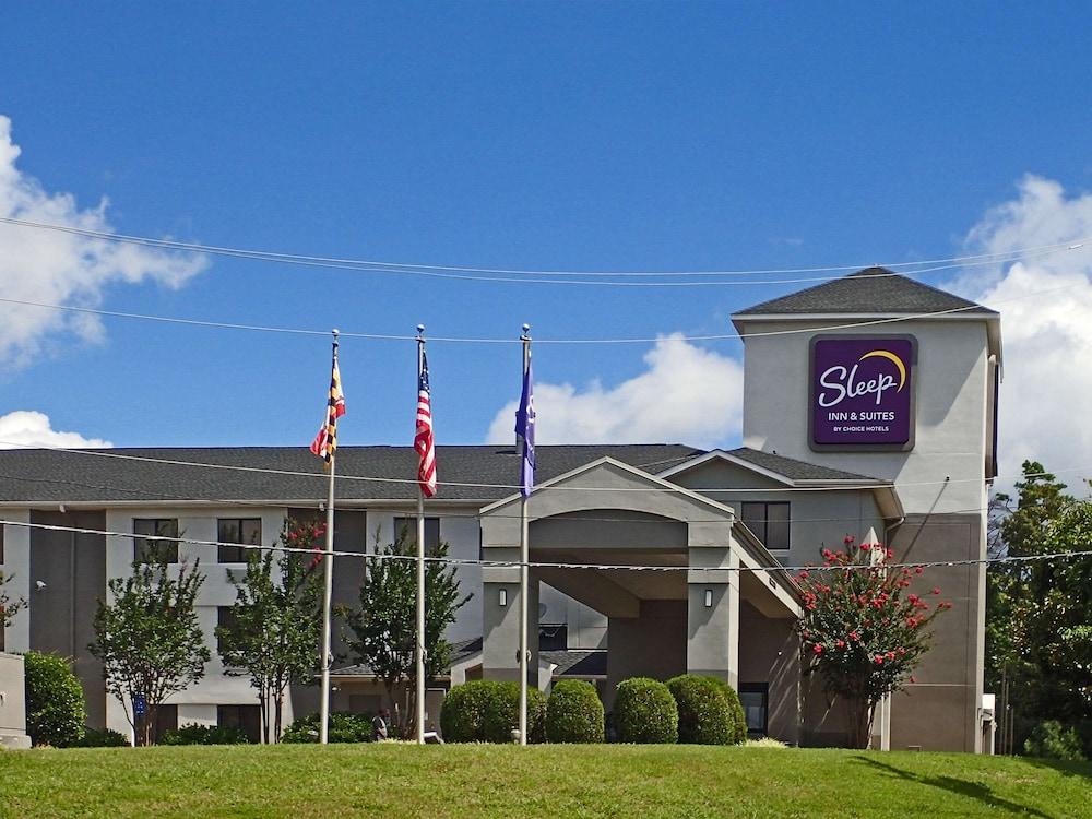 Chesapeake Inn And Suites Lexington Park Patuxent River Naval Air Station カリフォルニア エクステリア 写真