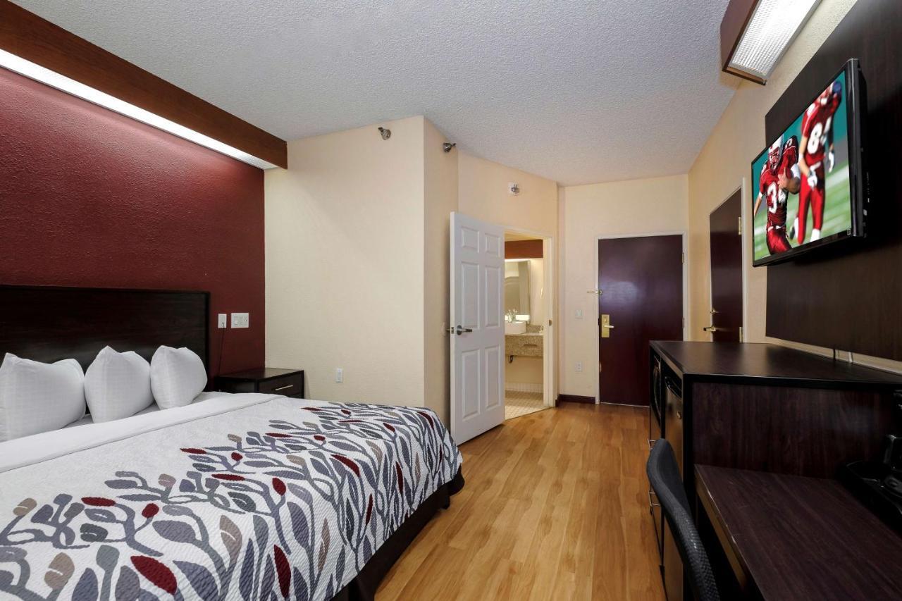 Chesapeake Inn And Suites Lexington Park Patuxent River Naval Air Station カリフォルニア エクステリア 写真